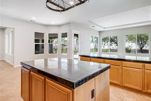 41733 Hollister, Murrieta, CA 92562 - Photo 6