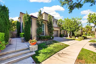2585 Sunflower, Fullerton, CA 92835 - Photo 2