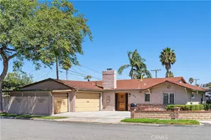 986 Post Rd, Costa Mesa, CA 92626 - Photo 2