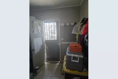 759 E 84th, Los Angeles, CA 90001 - Photo 6