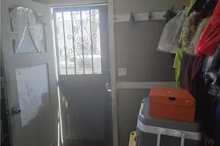 759 E 84th, Los Angeles, CA 90001 - Photo 6