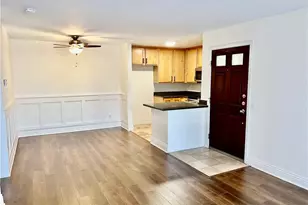 2320 Del Mar, Corona, CA 92882 - Photo 4
