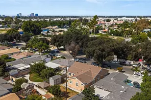 2211 Oak St, Santa Ana, CA 92707 - Photo 32