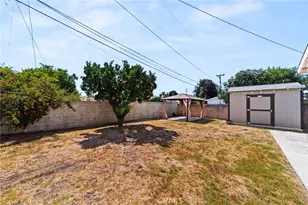 2211 Oak St, Santa Ana, CA 92707 - Photo 24