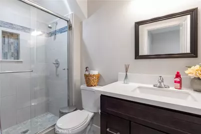 724 N San Carlo, San Bernardino, CA 92410 - Photo 16