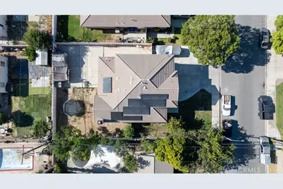 724 N San Carlo, San Bernardino, CA 92410 - Photo 32