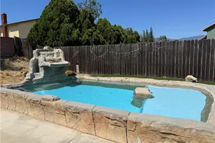 1554 W Via Bello Dr, Rialto, CA 92377 - Photo 2