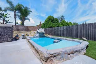 1554 W Via Bello Dr, Rialto, CA 92377 - Photo 40