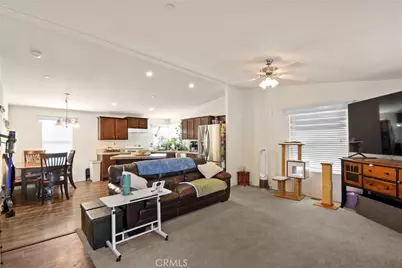 32490 Crescent Avenue, Lake Elsinore, CA 92530 - Photo 4