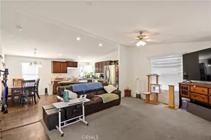 32490 Crescent Ave, Lake Elsinore, CA 92530 - Photo 4