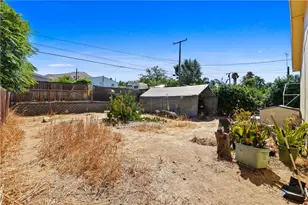 32490 Crescent Ave, Lake Elsinore, CA 92530 - Photo 14