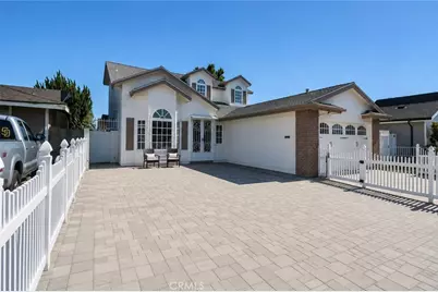 4556 Guava, Seal Beach, CA 90740 - Photo 2