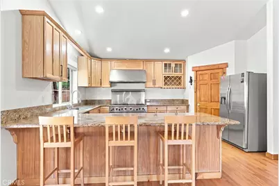 1371 La Crescenta, Big Bear City, CA 92314 - Photo 6
