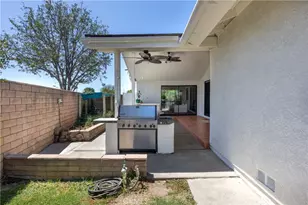 10621 Semora, Cerritos, CA 90703 - Photo 42
