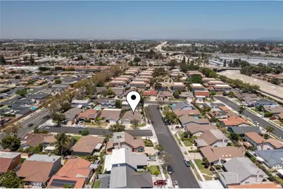 10621 Semora, Cerritos, CA 90703 - Photo 2