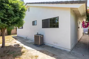 10621 Semora, Cerritos, CA 90703 - Photo 52