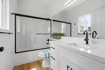 521 N Lark Ellen #B, Covina, CA 91722 - Photo 6