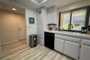2512 E Willow, Signal Hill, CA 90755 - Photo 8