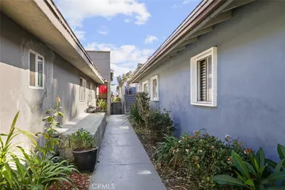 735 W 18th, Costa Mesa, CA 92627 - Photo 8