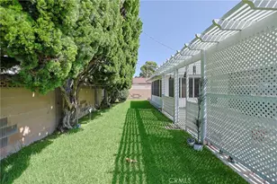 15261 Columbia, Huntington Beach, CA 92647 - Photo 20