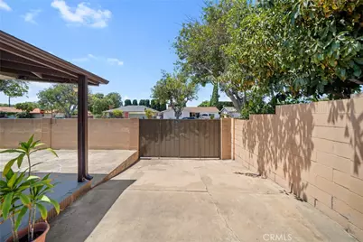 1421 W Hall, Santa Ana, CA 92704 - Photo 32