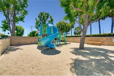 7051 Island Village Drive, Long Beach, CA 90803 - Photo 28