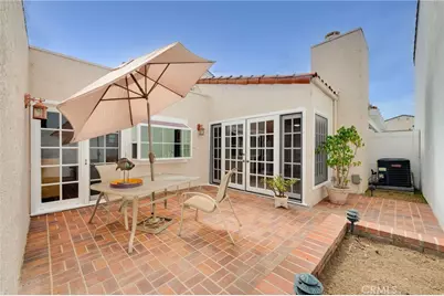 7051 Island Village Drive, Long Beach, CA 90803 - Photo 24