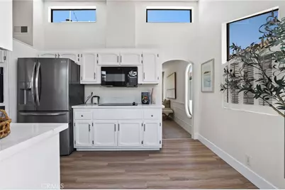 119 2nd Street, Seal Beach, CA 90740 - Photo 20