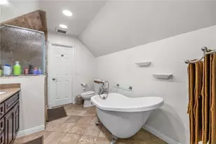 1745 W Bowling, Anaheim, CA 92804 - Photo 36