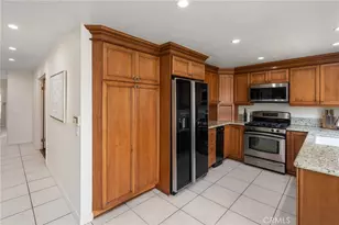 1825 W Las Palmas Cir, Orange, CA 92868 - Photo 14