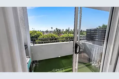 838 Pine Avenue #409, Long Beach, CA 90813 - Photo 12