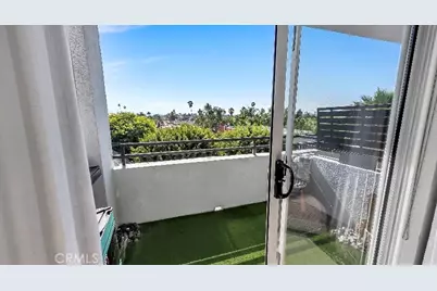 838 Pine Avenue #409, Long Beach, CA 90813 - Photo 14