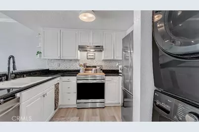 838 Pine Avenue #409, Long Beach, CA 90813 - Photo 20