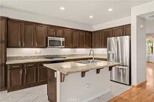 2364 Amelia Ct, Signal Hill, CA 90755 - Photo 4