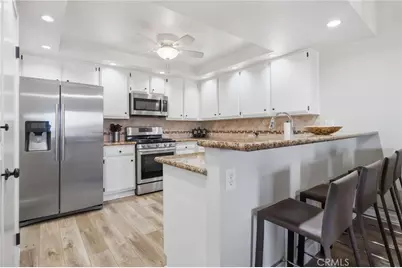 16512 Blackbeard #305, Huntington Beach, CA 92649 - Photo 4