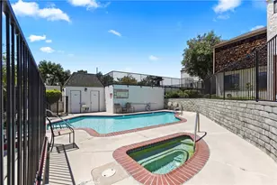 950 W Lambert, La Habra, CA 90631 - Photo 26