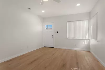 241 Costa Mesa St, Unit B, Costa Mesa, CA 92627 - Photo 4