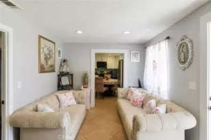 117 E Sycamore, Anaheim, CA 92805 - Photo 18