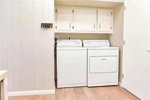 10681 Oak, Los Alamitos, CA 90720 - Photo 24