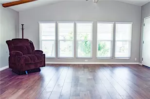 10681 Oak, Los Alamitos, CA 90720 - Photo 6