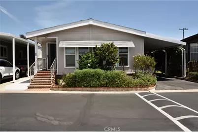 10681 Oak #64, Los Alamitos, CA 90720 - Photo 2