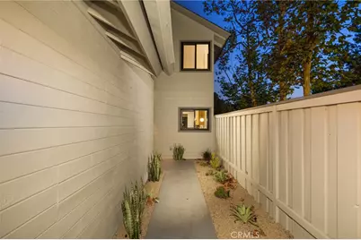 1095 Sea Terrace, Costa Mesa, CA 92627 - Photo 2