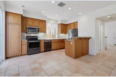 2357 Promontory, Signal Hill, CA 90755 - Photo 20
