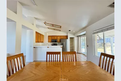 14351 Via Roca, Victorville, CA 92392 - Photo 10
