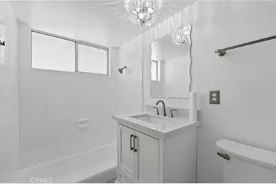 11512 213th, Lakewood, CA 90715 - Photo 10