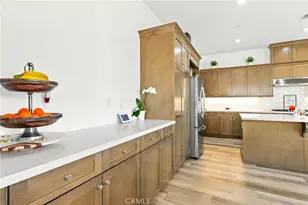 20834 Spruce Cir, Porter Ranch, CA 91326 - Photo 14