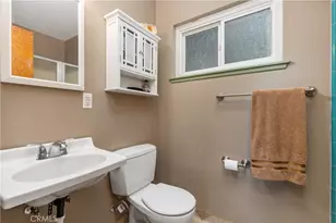 10541 Plunkett, Bellflower, CA 90706 - Photo 22