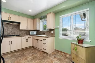 10541 Plunkett, Bellflower, CA 90706 - Photo 18