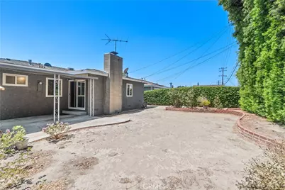 10541 Plunkett, Bellflower, CA 90706 - Photo 30