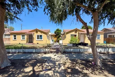 210 17th Street, Bakersfield, CA 93301 - Photo 2